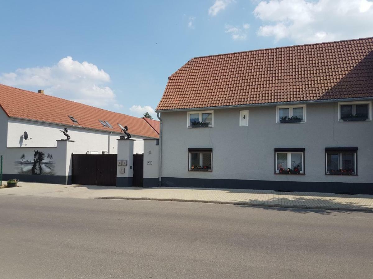 Pferdepension Jaeger Markranstädt Buitenkant foto